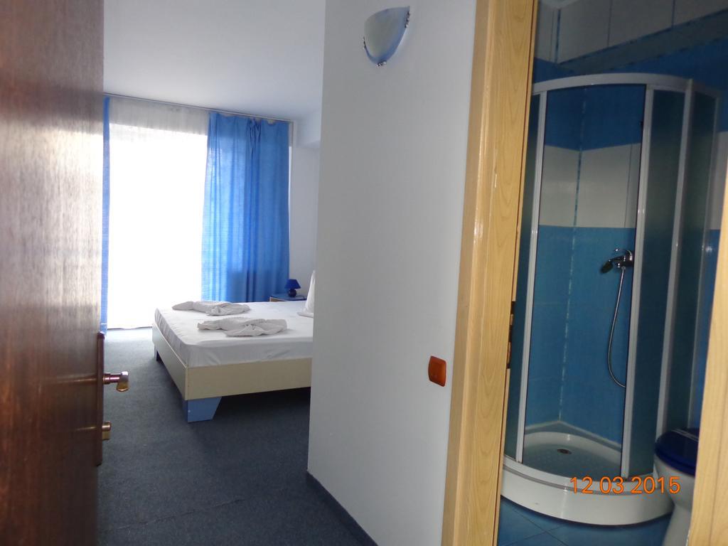 Hotel Cygnus Тульча Номер фото